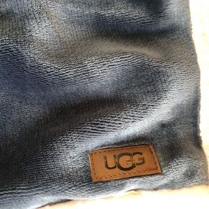 Fleece UGG Pillowcase, set of 2